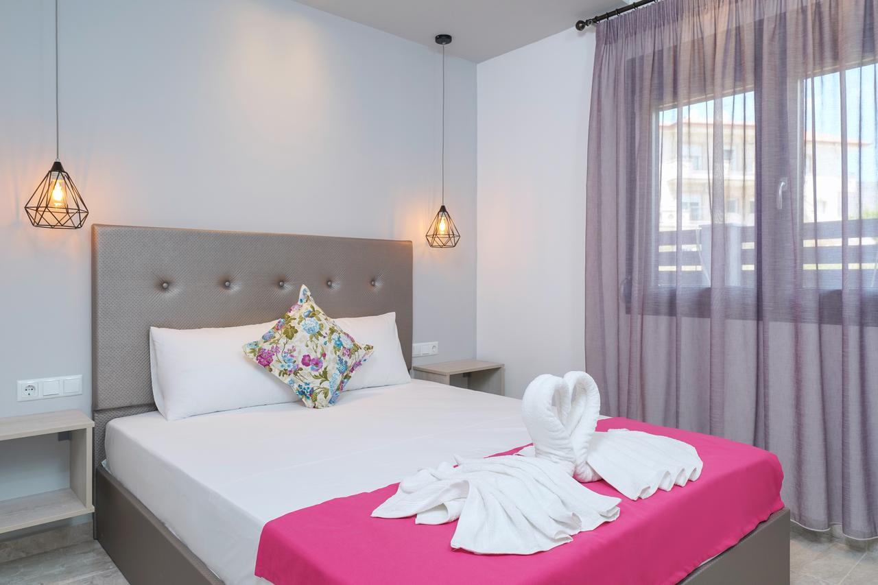 Eridon Suites ลิเมนาเรีย ภายนอก รูปภาพ
