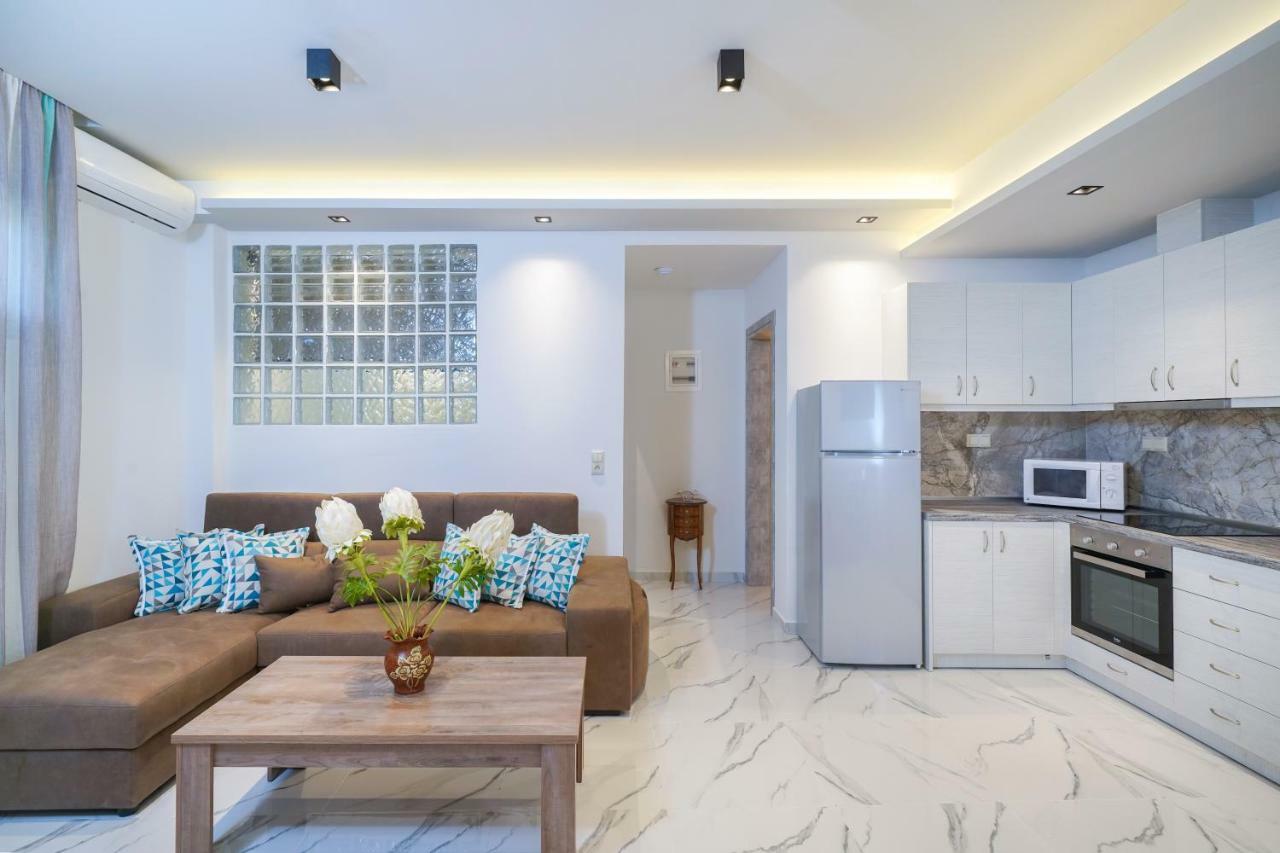Eridon Suites ลิเมนาเรีย ภายนอก รูปภาพ