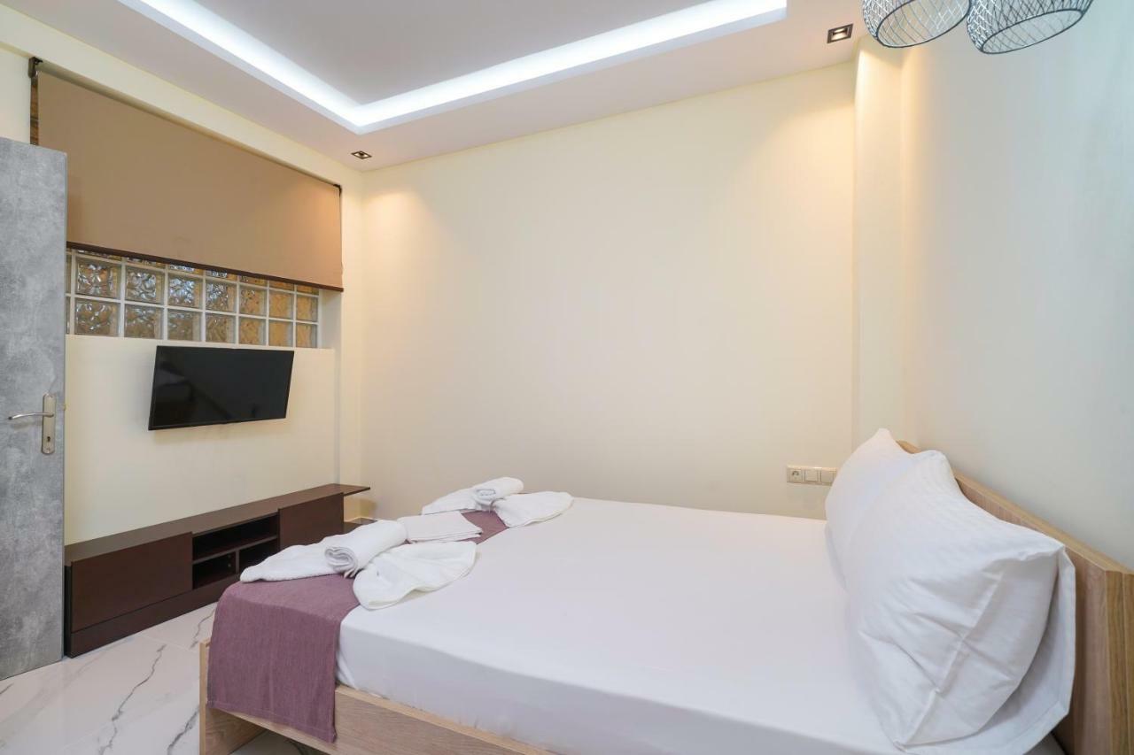 Eridon Suites ลิเมนาเรีย ภายนอก รูปภาพ