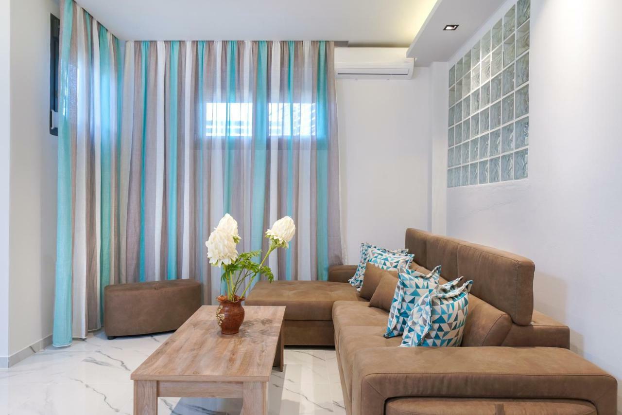 Eridon Suites ลิเมนาเรีย ภายนอก รูปภาพ